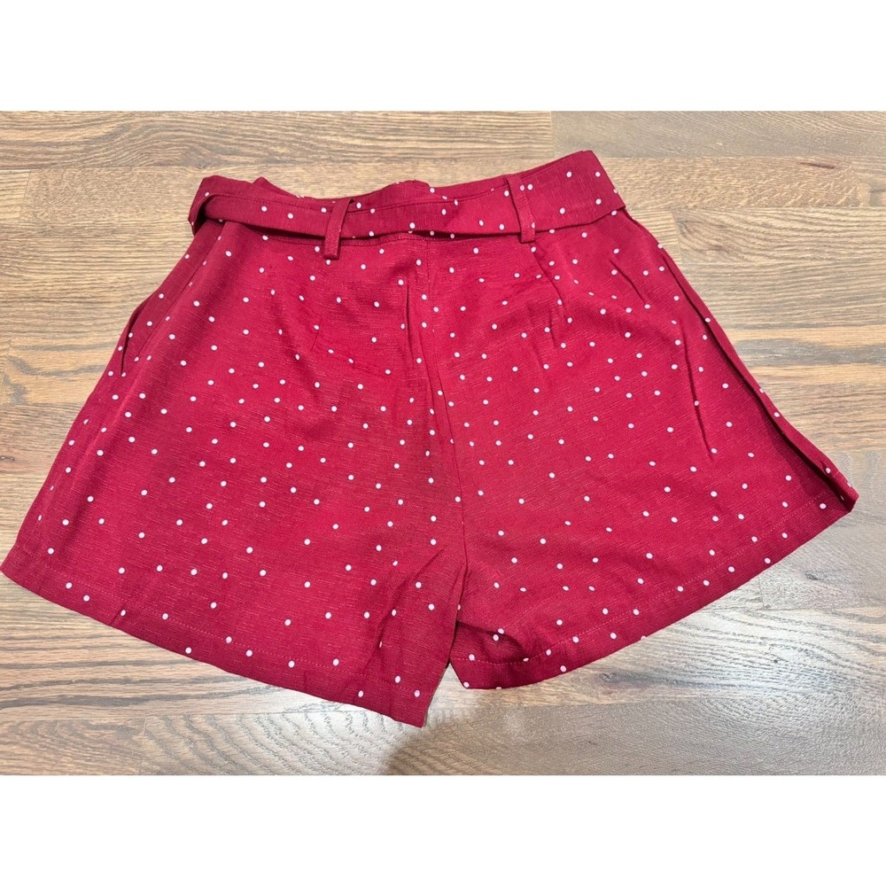 Moon River Pleated Belted Short Size S - Picture 6 of 10